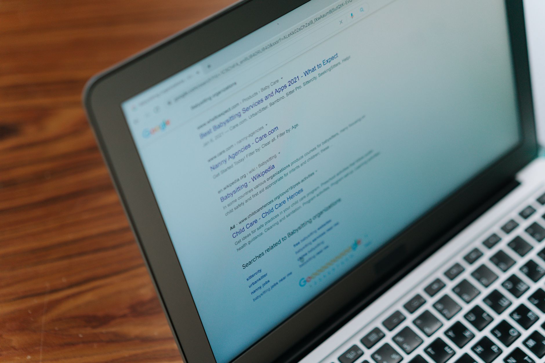 Landing page trust signals and testimonials placed near the call to action