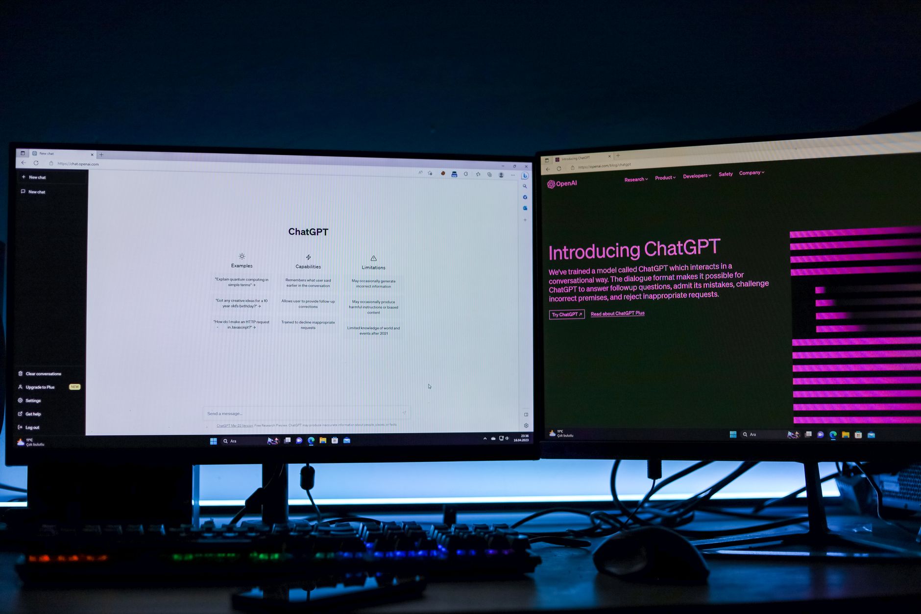 Landing page builder versus in-place A/B testing tool for small business